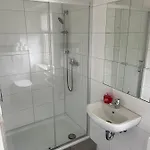 Διαμέρισμα Have-a-nice-stay - Monteurunterkunft - Einzelbetten - Bad - Kueche - Parkplatz *