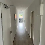 Διαμέρισμα Have-a-nice-stay - Monteurunterkunft - Einzelbetten - Bad - Kueche - Parkplatz Gross Niendorf (Schleswig-Holstein)