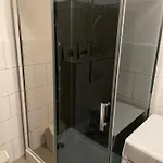 Διαμέρισμα Have-a-nice-stay - Monteurunterkunft - Einzelbetten - Bad - Kueche - Parkplatz Gross Niendorf (Schleswig-Holstein)
