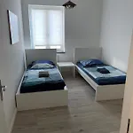 Have-a-nice-stay - Monteurunterkunft - Einzelbetten - Bad - Kueche - Parkplatz Διαμέρισμα Gross Niendorf (Schleswig-Holstein)