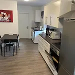 Διαμέρισμα Have-a-nice-stay - Monteurunterkunft - Einzelbetten - Bad - Kueche - Parkplatz Gross Niendorf (Schleswig-Holstein)