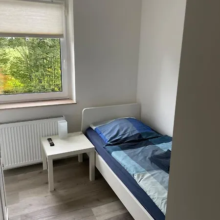 Have-a-nice-stay - Monteurunterkunft - Einzelbetten - Bad - Kueche - Parkplatz 公寓
