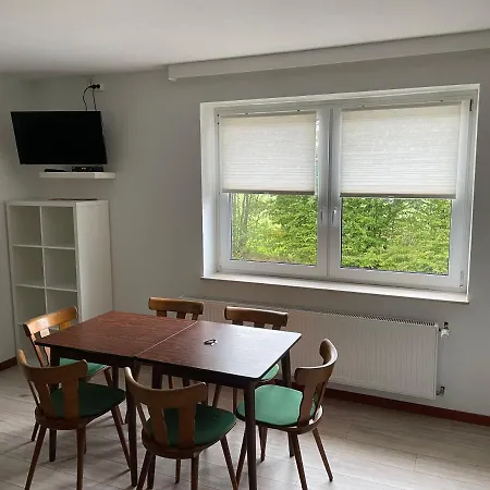 Have-a-nice-stay - Monteurunterkunft - Einzelbetten - Bad - Kueche - Parkplatz