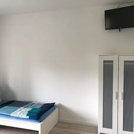 Have-a-nice-stay - Monteurunterkunft - Einzelbetten - Bad - Kueche - Parkplatz *