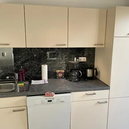 Lejlighed Have-a-nice-stay - Monteurunterkunft - Einzelbetten - Bad - Kueche - Parkplatz Gross Niendorf (Schleswig-Holstein)