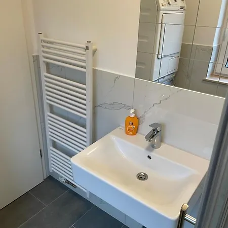 Have-a-nice-stay - Monteurunterkunft - Einzelbetten - Bad - Kueche - Parkplatz *