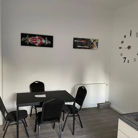 公寓 Have-a-nice-stay - Monteurunterkunft - Einzelbetten - Bad - Kueche - Parkplatz Gross Niendorf (Schleswig-Holstein)