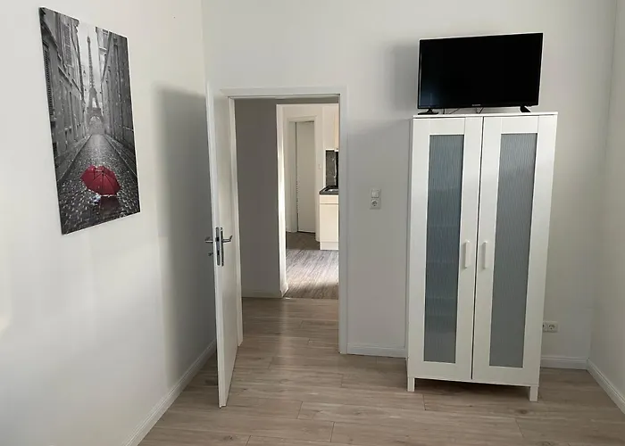 Have-a-nice-stay - Monteurunterkunft - Einzelbetten - Bad - Kueche - Parkplatz